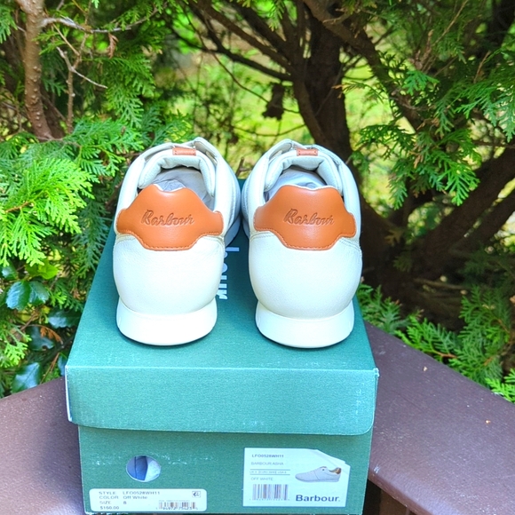 ❣️ Host Pick❣️Barbour Asha Sneakers in Off White - Picture 7 of 8